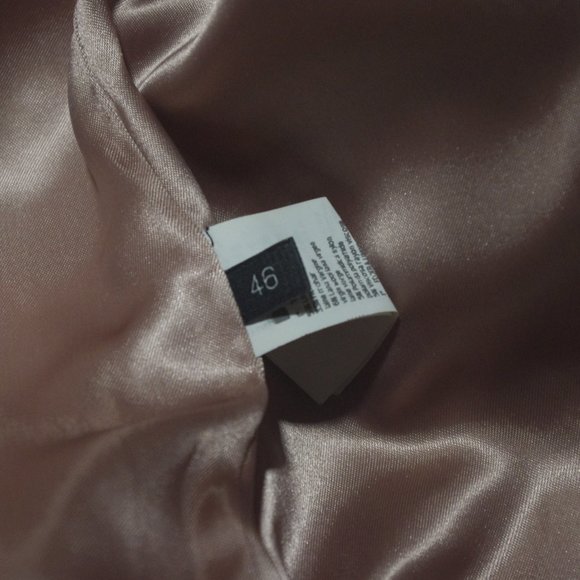 Les Copains Pink Teddy Jacket with Minimalist Design - Picture 6 of 7